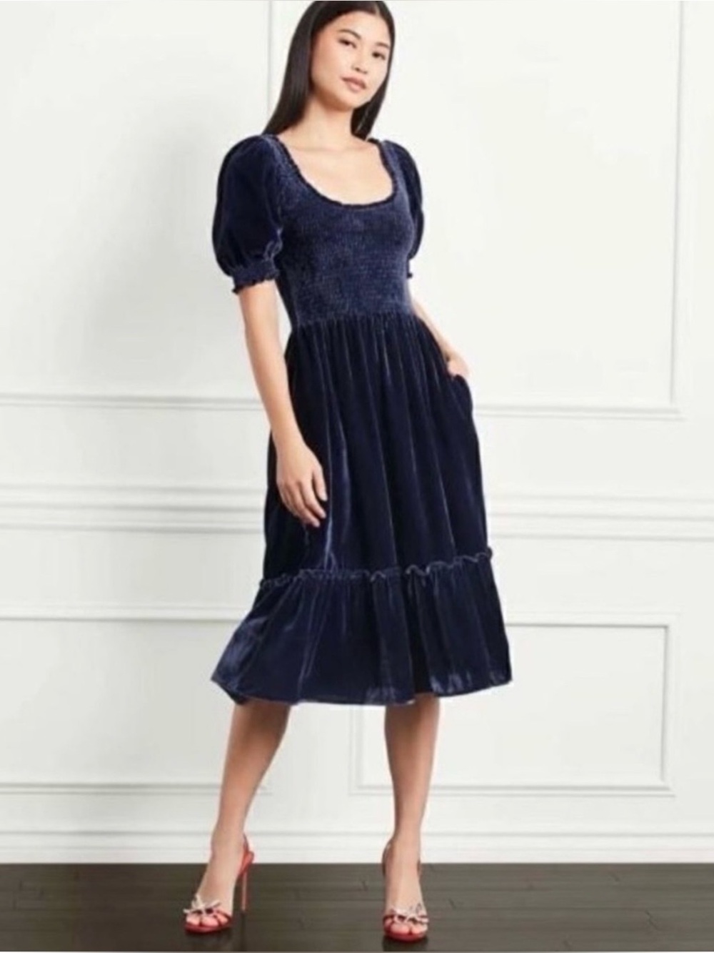 HILL HOUSE | NWT The Louisa Nap Dress in Navy Blue Velvet, Size Small